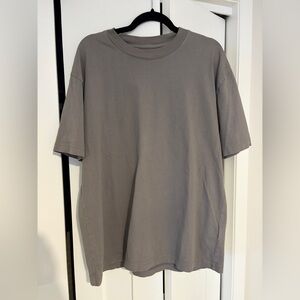 YZY Gap Tee (size M)